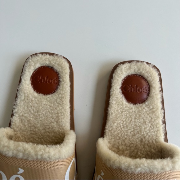 NWT Chloé Woody Shearling Slides in Soft Tan 39 EU - Picture 8 of 9